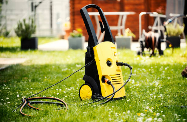 Best Pool Deck Cleaning  in Alpine, TX